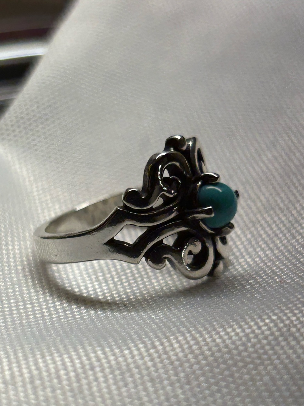 RETIRED James Avery Turquoise Spanish Lace Ring - Picture 6 of 8